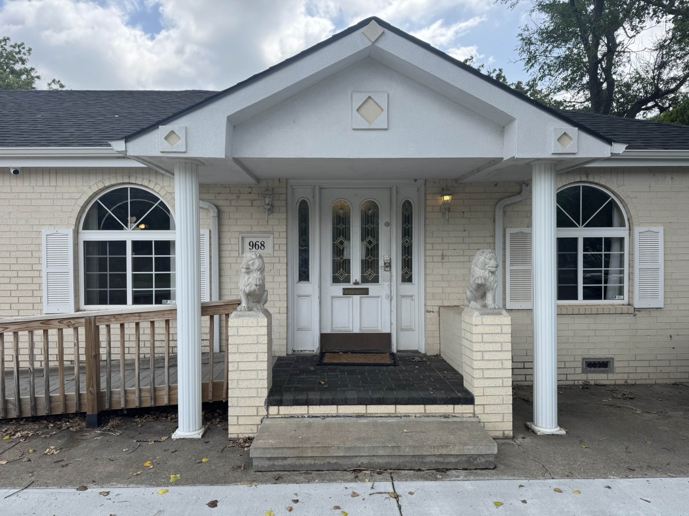Tyler House — front of home
